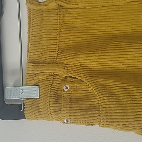 Zara Corduroy Mini Skirt in Mustard Yellow Size XS - Picture 3 of 8
